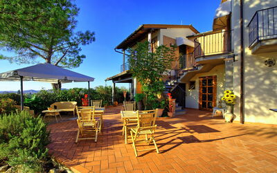 Casa Vasco: Extérieur