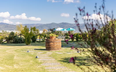 Villa dei Vini: Buitenshuis, Keer bekeken, Tuin