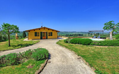 Villa Roberto: Garden, Outdoor