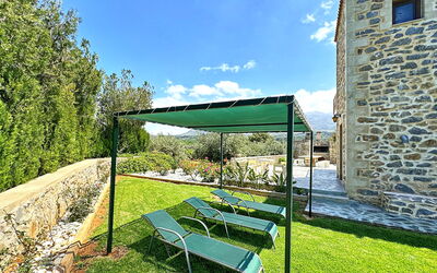 Villa Gianna: Buitenshuis, Tuin