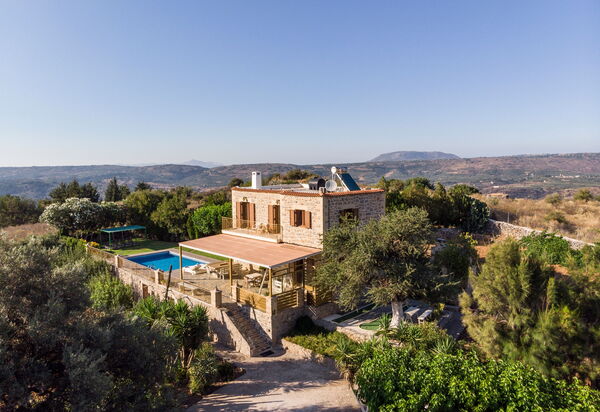 Villa Gianna: Buitenshuis, Keer bekeken