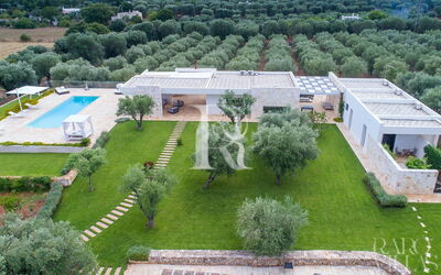 Villa Badessa Sleeps 6