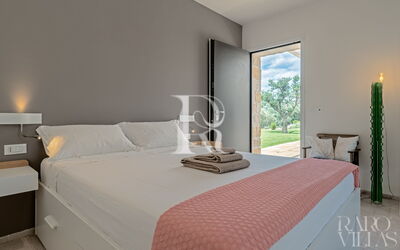 Villa Badessa Sleeps 6