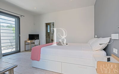 Villa Badessa Sleeps 6