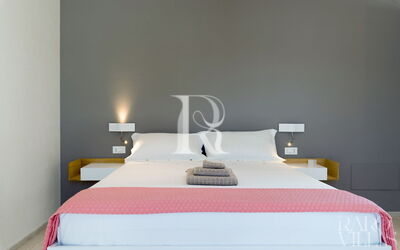 Villa Badessa Sleeps 6