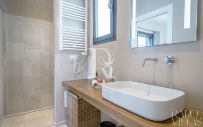 Villa Badessa Sleeps 6