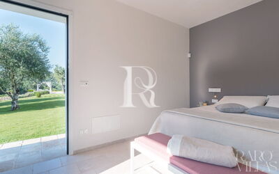 Villa Badessa Sleeps 6