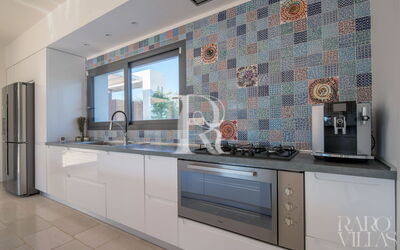 Villa Badessa Sleeps 6