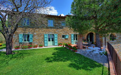 Villa Noceta: Garden, Outdoor