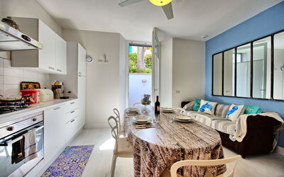 Casa Riva: Dining Room, Kitchen, Living Room