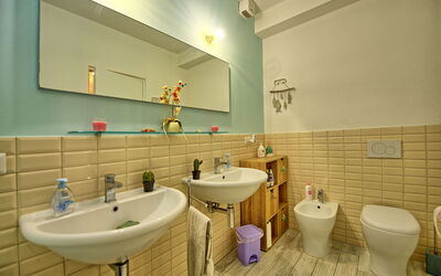 Casa Riva: Bathroom