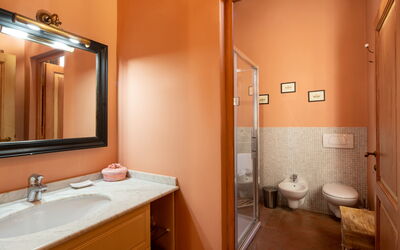 Villa Laudomia: Bedroom Il Guardia Situated on the Villa's first Floor