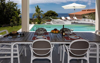 Villa Annalisa: Balcone / Terrazza / Patio, Estate