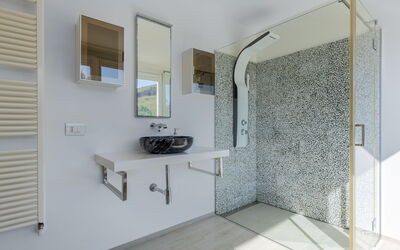 Villa Annalisa: Badkamer