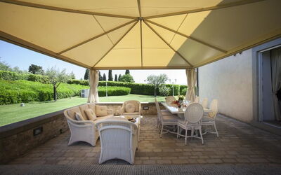 Villa Gerundina: Balcone / Terrazza / Patio, Primavera