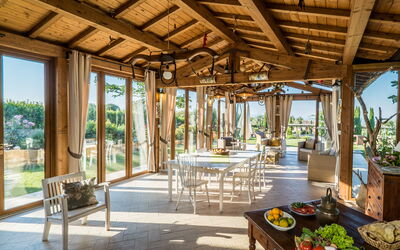 Villa Salvadori: Autre salle, Extérieur