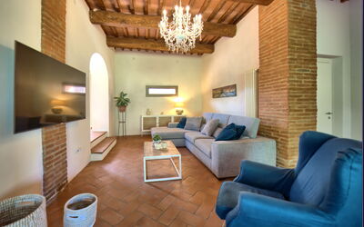 Villa Nora: Living Room