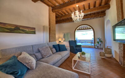 Villa Nora: Living Room