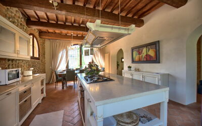 Villa Nora: Dining Room, Kitchen