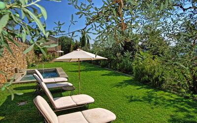 Villa Cortonese: all'aperto, Giardino