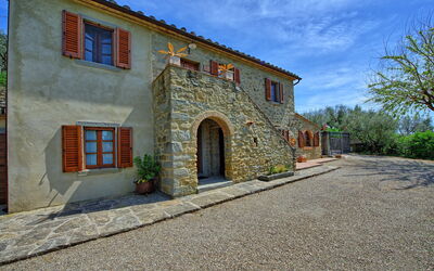 Villa Cortonese: all'aperto