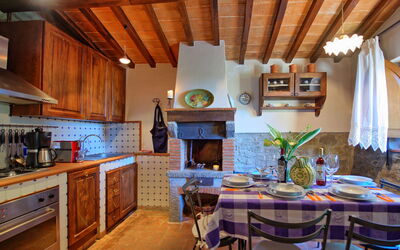 Villa Cortonese: Cucina, Sala da pranzo