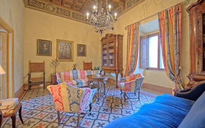 Il Castello: Living Room