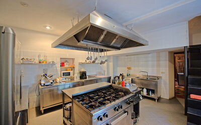 Il Castello: Kitchen