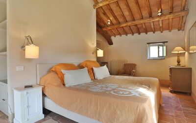 Rovere: Camera da letto