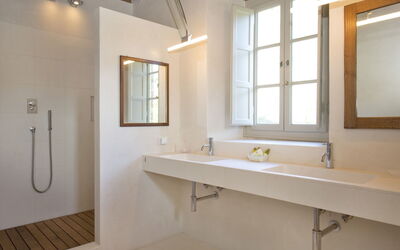 Rovere: Bagno