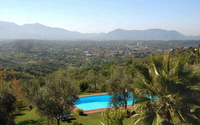 Villa Danette: Pool, Scenic View