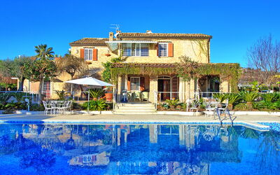 Villa Vittoria: all'aperto, Piscina