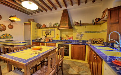 Villa Vittoria: Cucina, Sala da pranzo