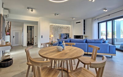 Villa Acropolitana: Cuisine, Salon