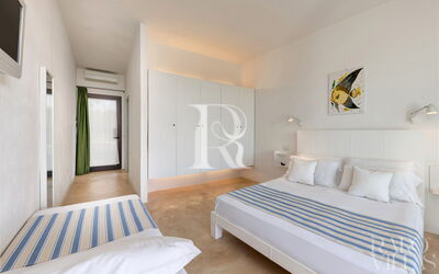 Camera Nova Tripla 205