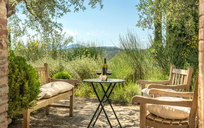 Beatrice: Buitenshuis