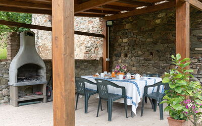 Locanda di Alberi without Kitchen: Balcony / Terrace / Patio, Building Exterior, Outdoor
