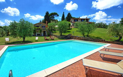 Villa Ulivi: Estate, Piscina