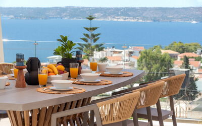 Seaview Lux: Aliments, Extérieur, Extérieurs