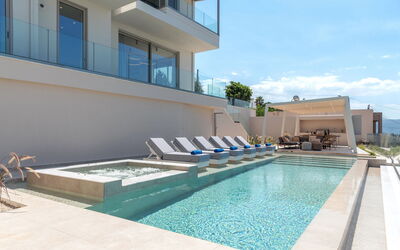 Seaview Lux: Balcon / Terrasse / Patio, bassin, Extérieur, Extérieurs