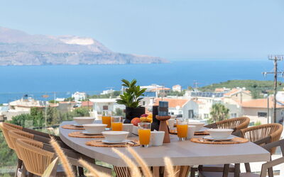 Seaview Lux: Extérieur, Extérieurs