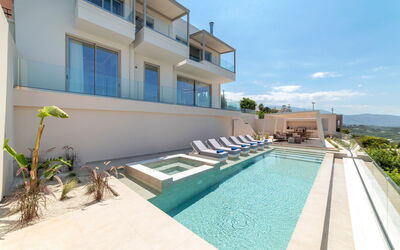 Seaview Lux: bassin, Extérieur, Extérieurs