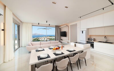 Seaview Lux: Cuisine, Salle à manger, Salon