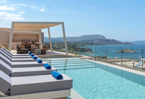 Seaview Lux: Buitenkanten, Buitenshuis, zwembad