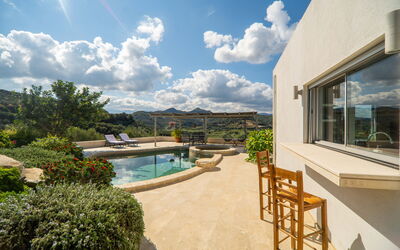 Villa Lucy: all'aperto, Balcone / Terrazza / Patio, Esterni, Piscina