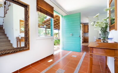 Villa Giani: Main Entrance