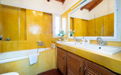 Villa Giani: Bathroom