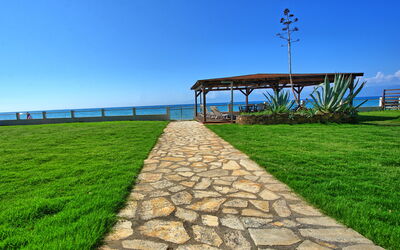 Villa Calypso: Balcon / Terrasse / Patio, Extérieur, Extérieurs, Jardin