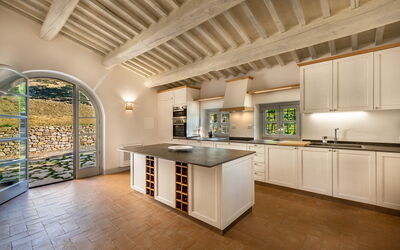 Villa Lucarella: Kitchen