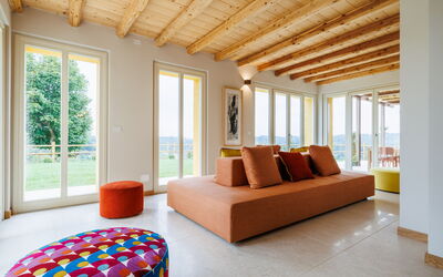 Casa Bellocchia: Herfst, Lente, Woonkamer, Zomer